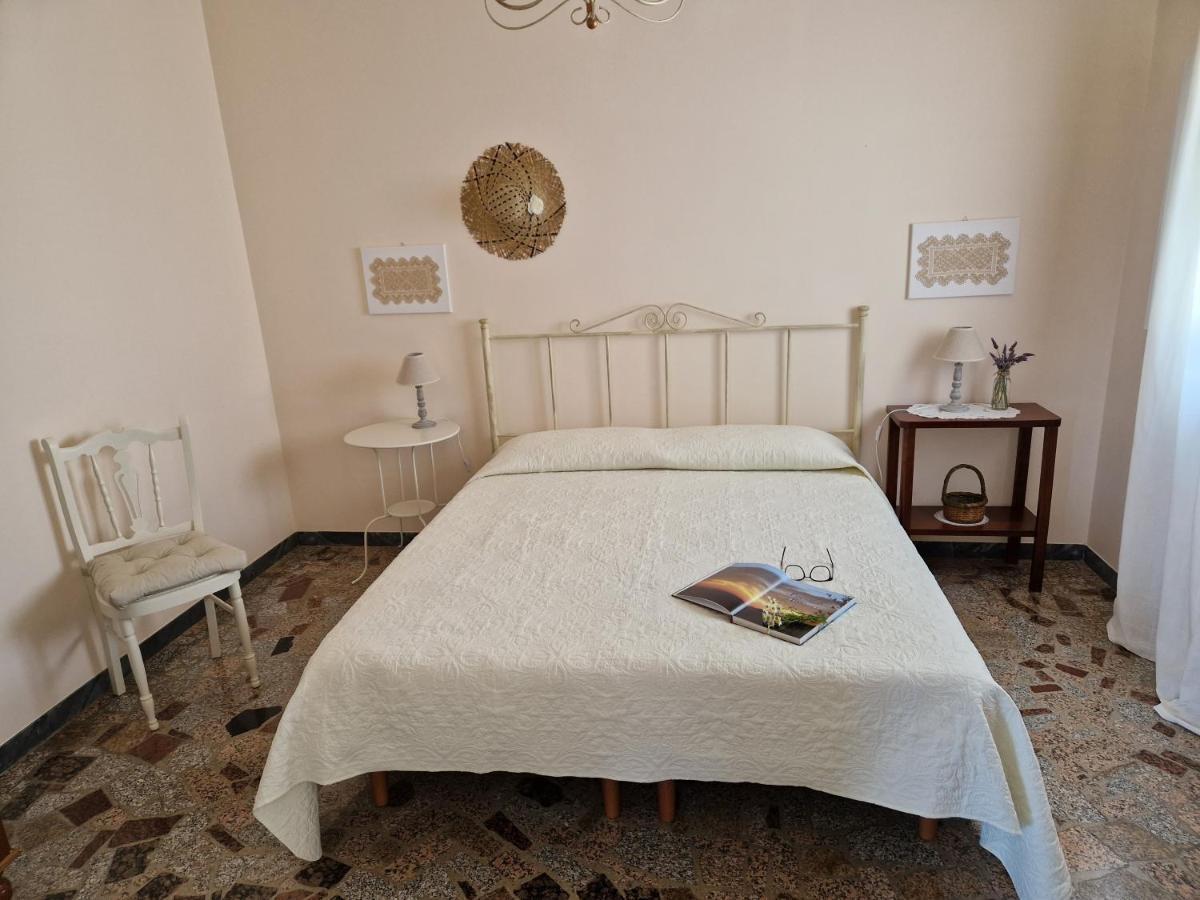Вілла Residenza "I Tre Carrubi " Фазано Екстер'єр фото